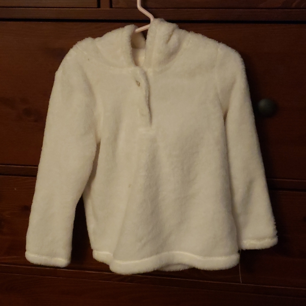 Carter's pull over faux fur in white